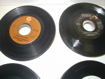 45 RPM Records (Lot Of 100) Pulled From Jukeboxes) (Item #39) (Image #3)